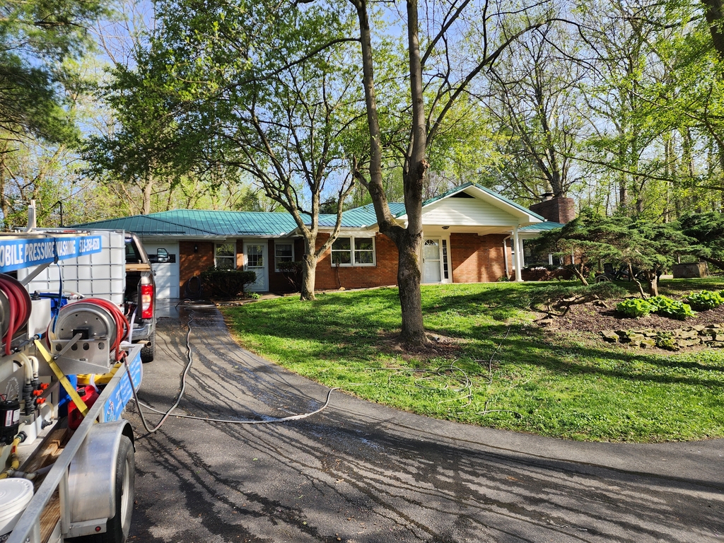 House Washing in Highland County Ohio