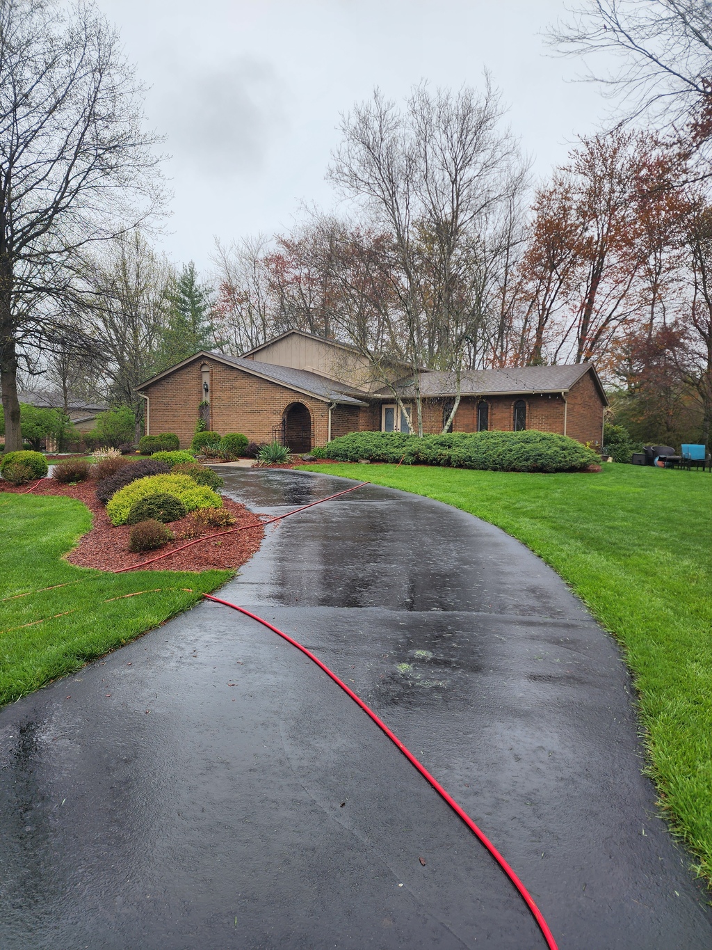 House Washing in Milford Ohio