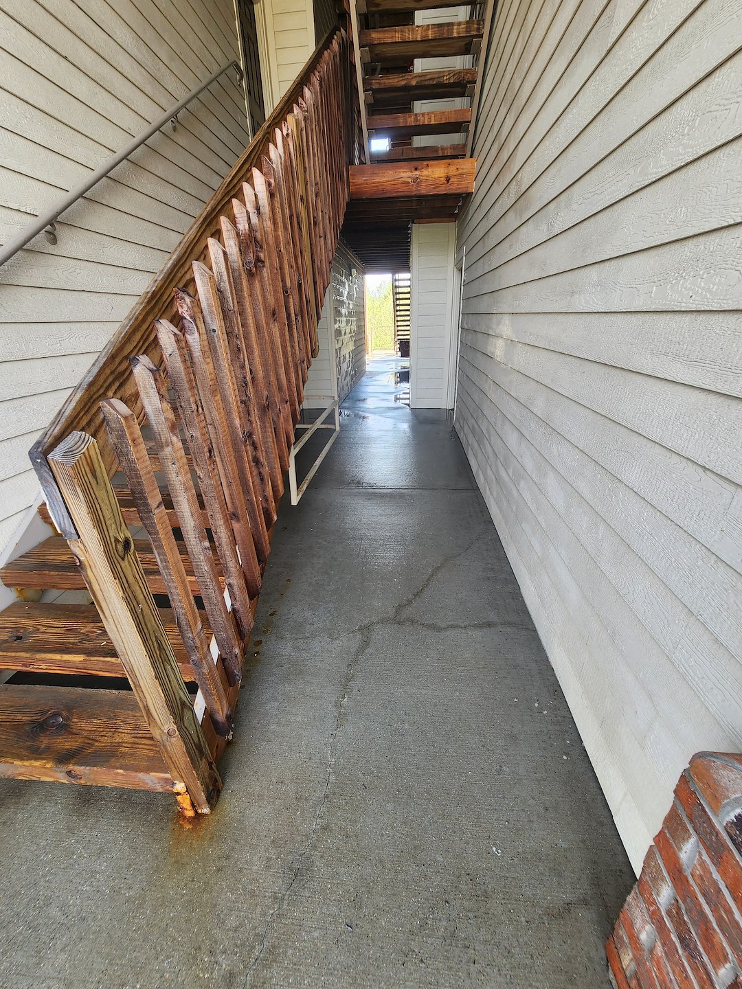 Top quality apartment building washing in Cincinnati Ohio.