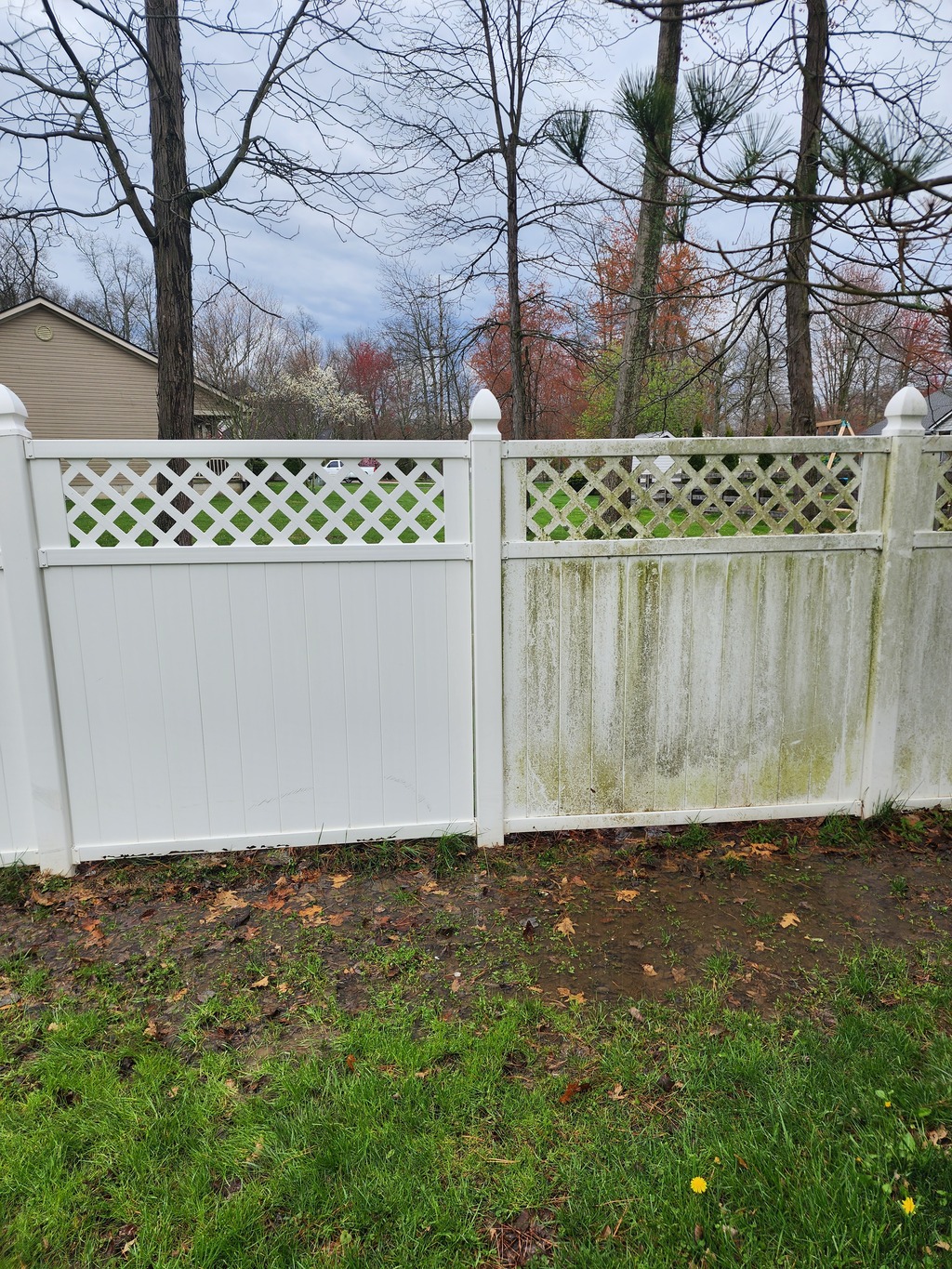 Vinyl Fence Cleaning in Loveland Ohio
